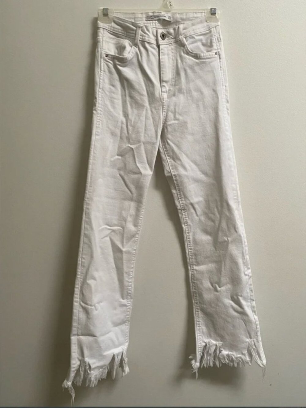 Zara Distressed Jeans US 2